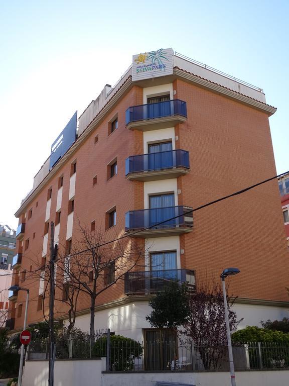 Apartamentos Selvapark Lloret de Mar Exteriör bild