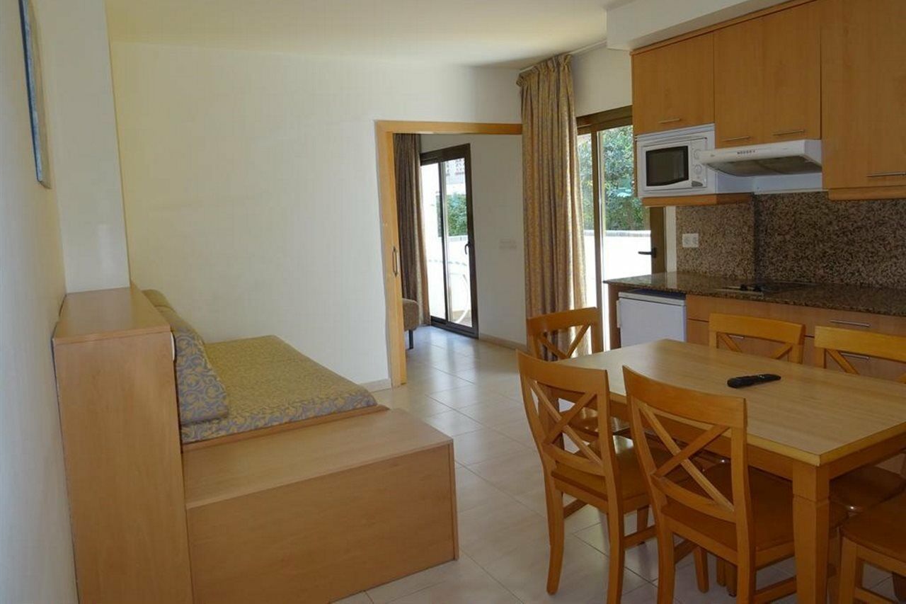 Apartamentos Selvapark Lloret de Mar Exteriör bild